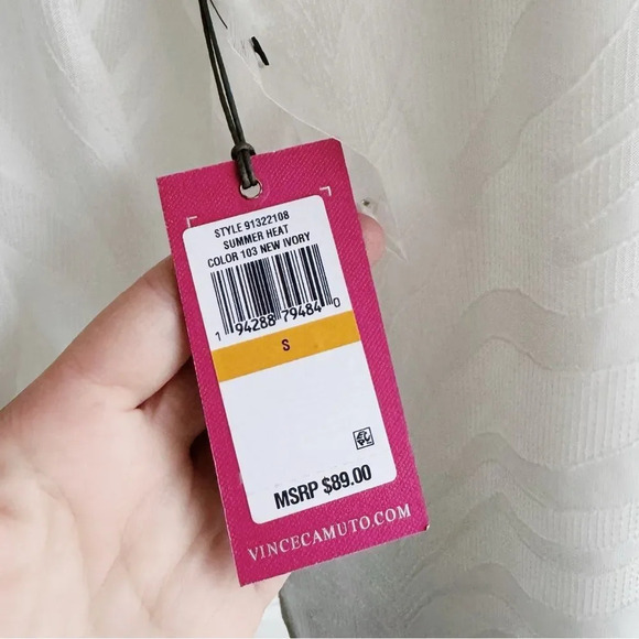 NWT VINCE CAMUTO | White Split Neck Peasant Blouse | Multiple Sizes - Picture 4 of 6